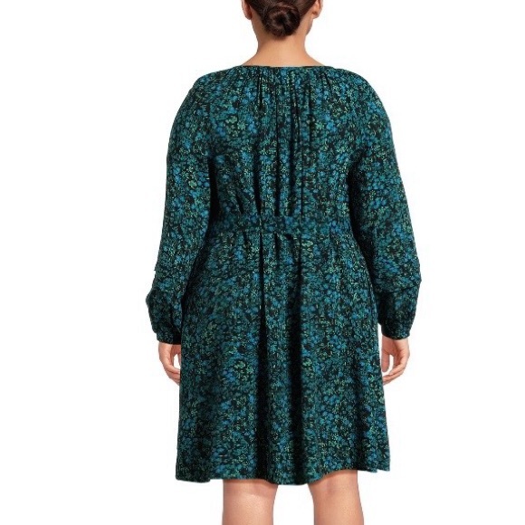 Terra & Sky Women's Plus Size Floral Print Shirred Mini Dress 0X (14W) - Picture 2 of 13